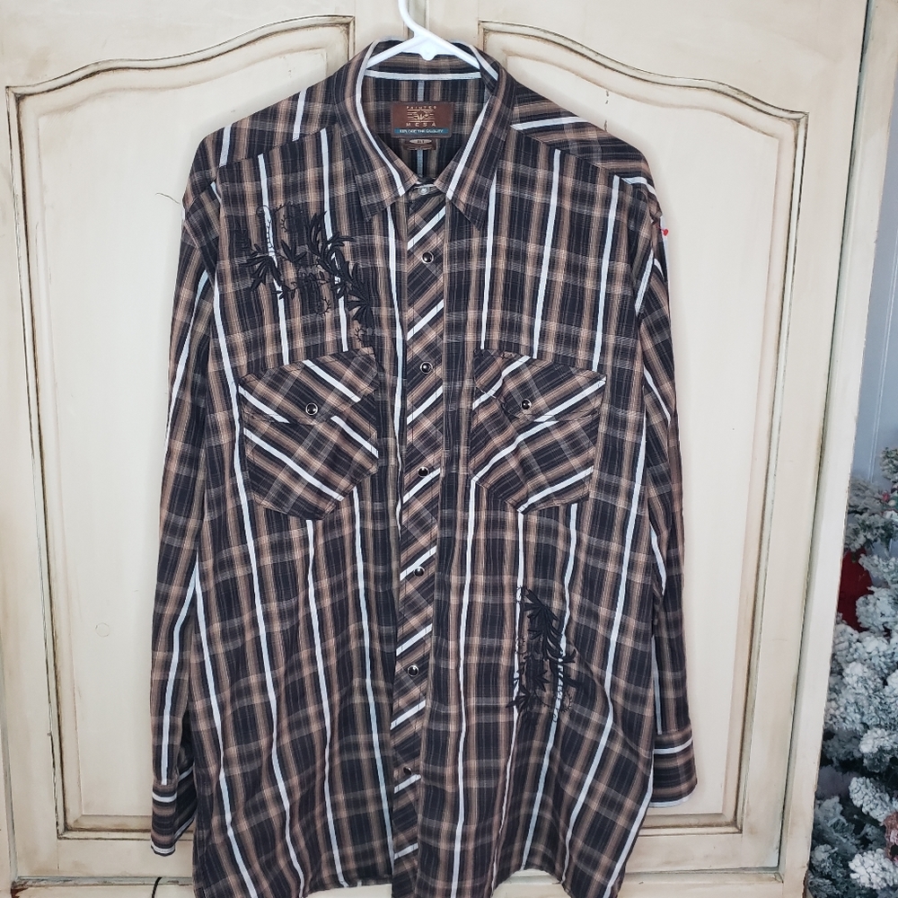 Western long sleeved snap up